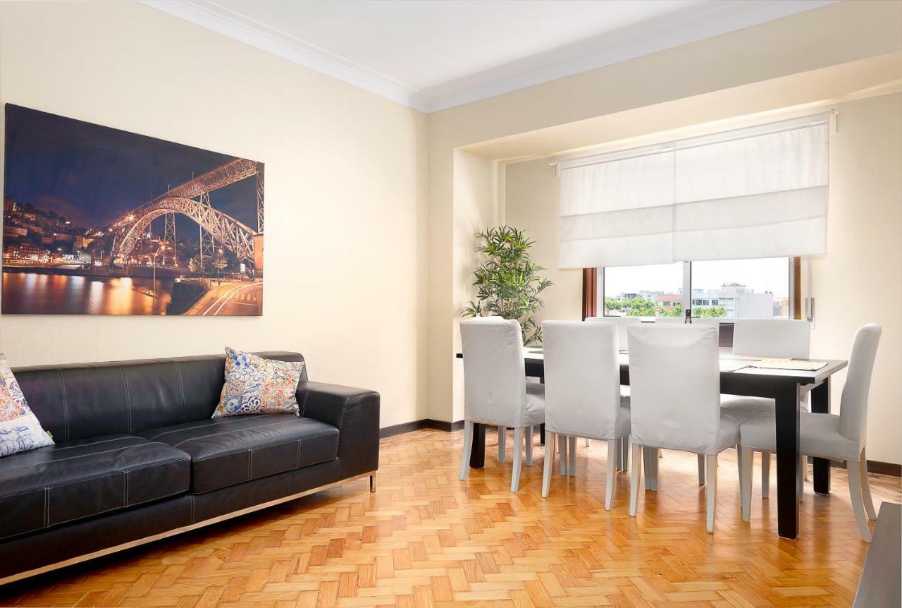 Big Families & Groups Bonjardim Views 5 Bedrooms 3 Bathrooms Porto Luaran gambar